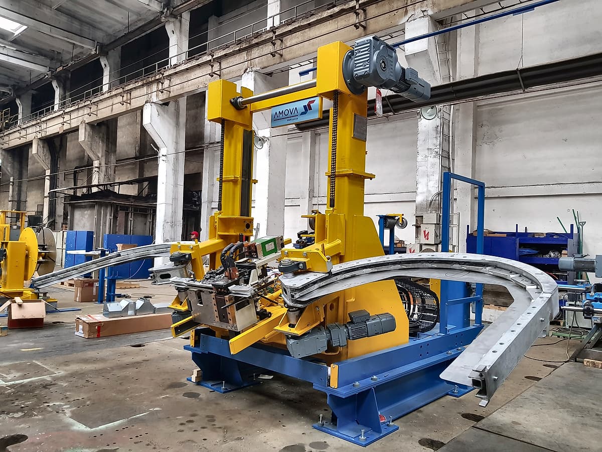 Line assemblies
